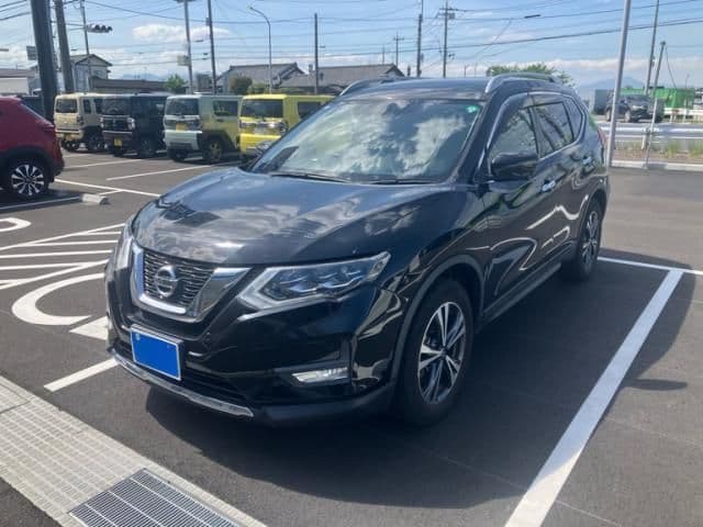 NISSAN