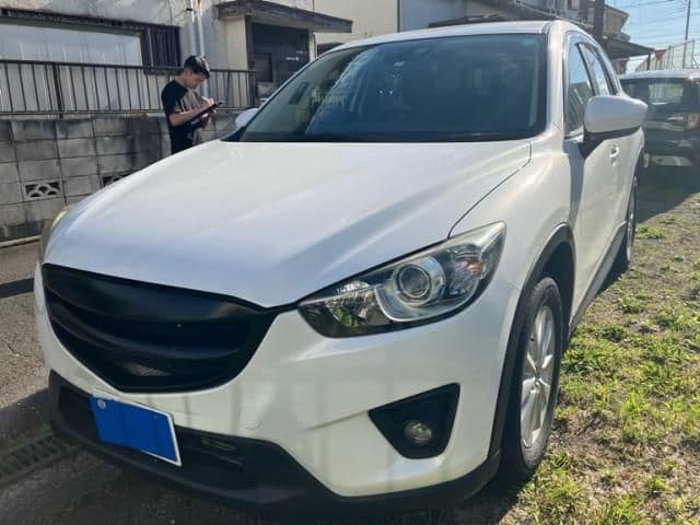 Car thumbnail 3