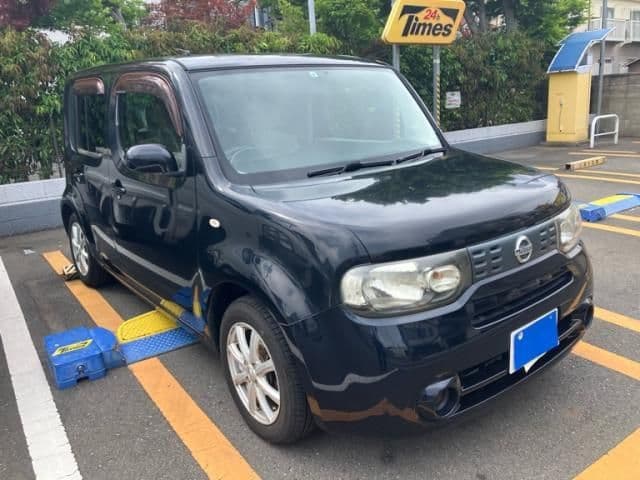 Car image 1