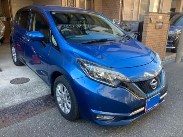 Car image 1