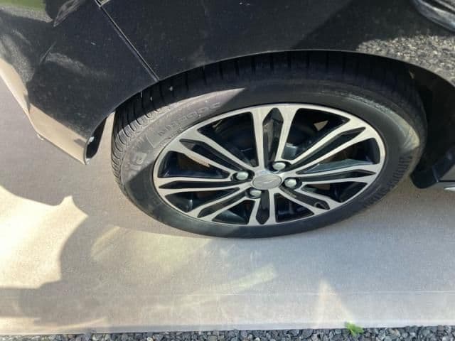 Car thumbnail 4