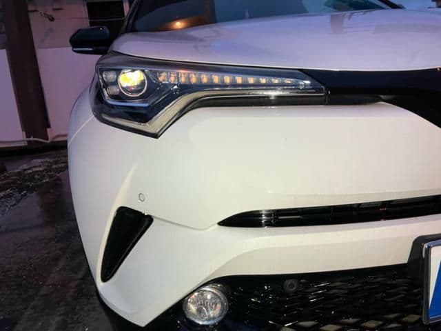 Car thumbnail 3