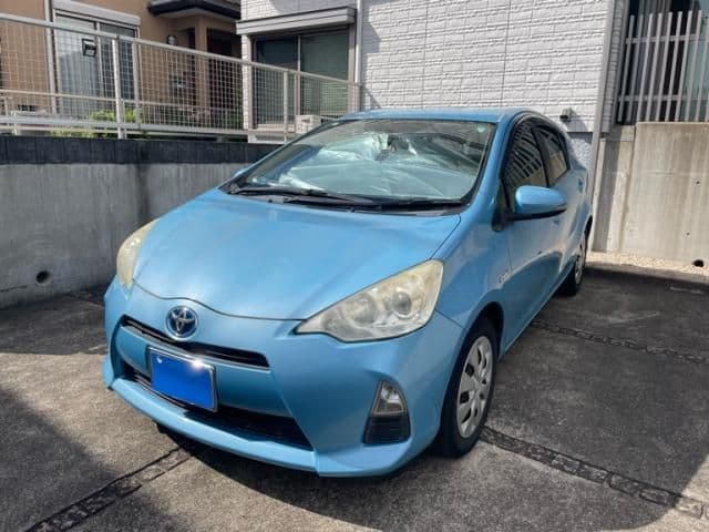 Car image 1