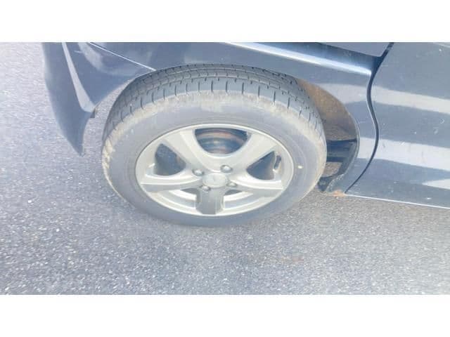 Car thumbnail 3