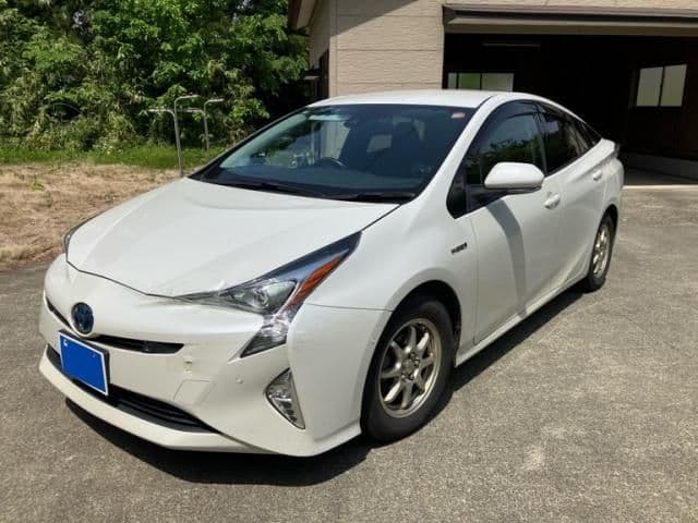 Car thumbnail 2