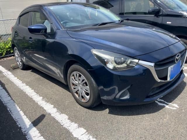 Car thumbnail 3