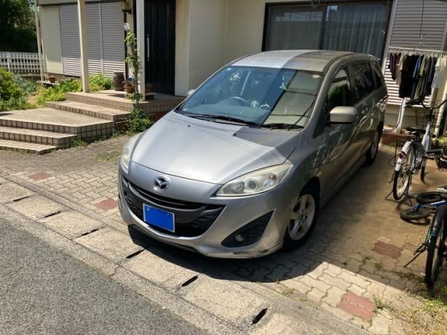 Car image 1