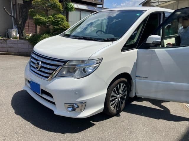 NISSAN