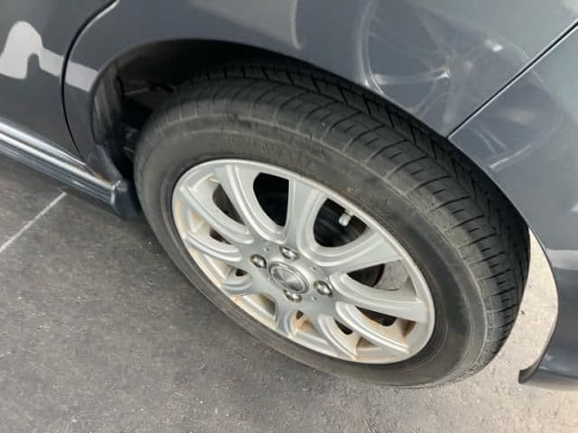 Car thumbnail 4