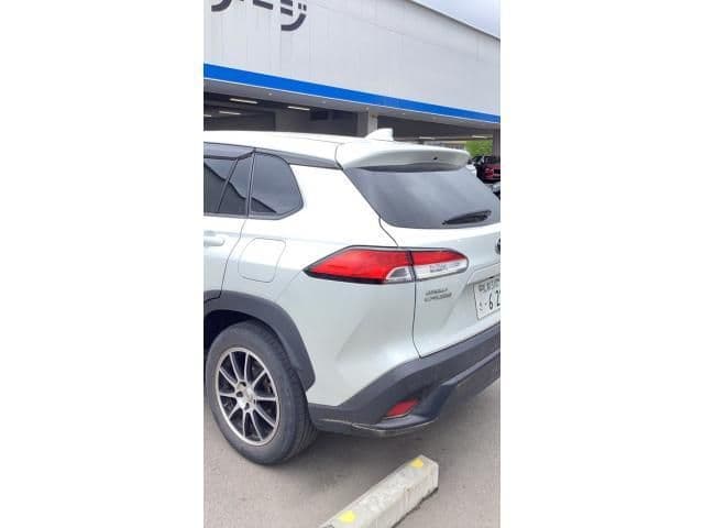 Car thumbnail 3
