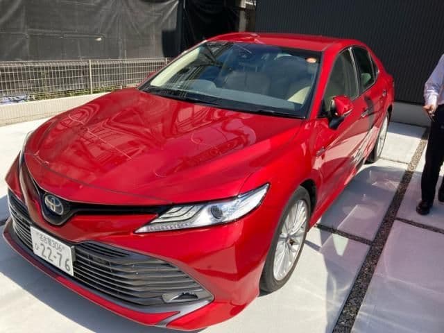 Car image 1
