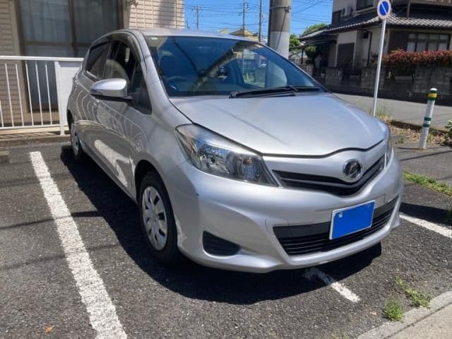 Car image 1