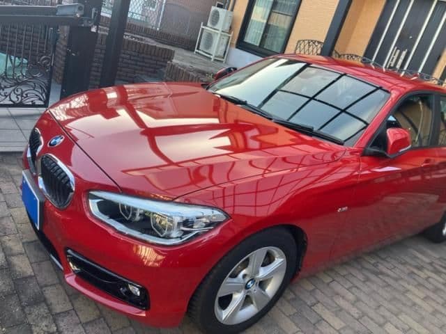 Car image 1