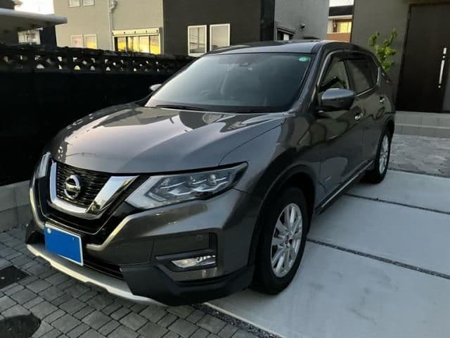 NISSAN