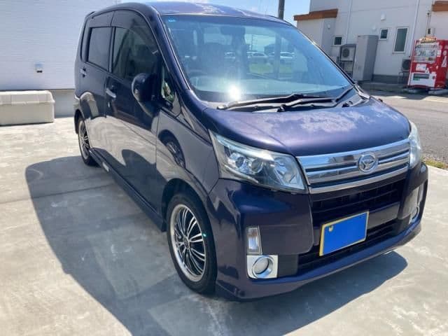 Car image 1