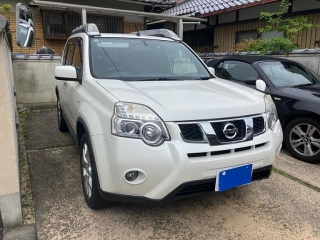 NISSAN