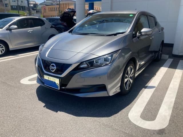 NISSAN