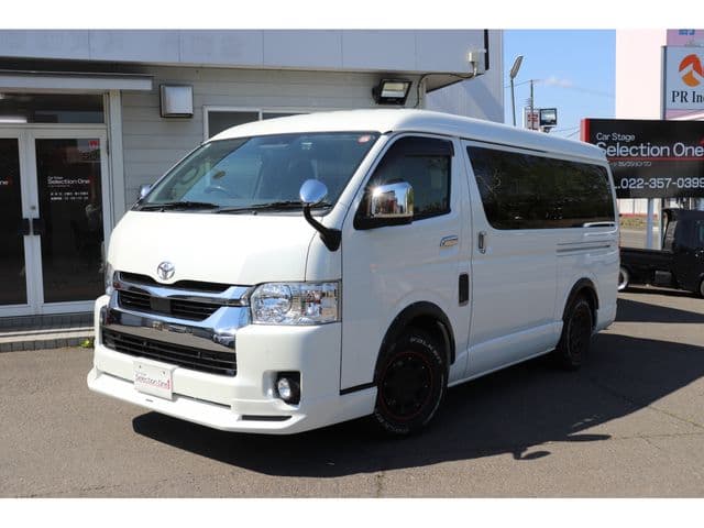 Car image 1
