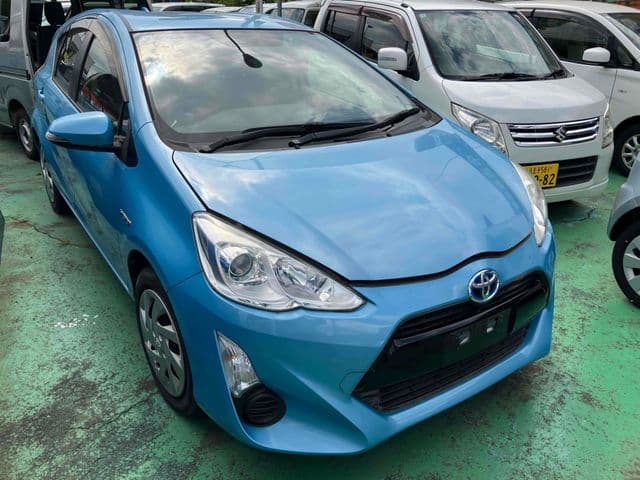 Car image 1