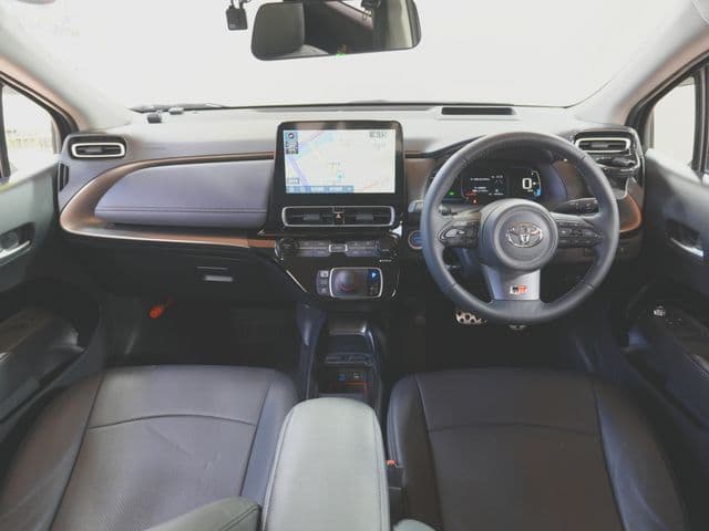 Car thumbnail 2