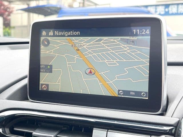 Car thumbnail 4