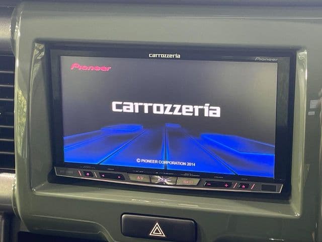 Car thumbnail 3