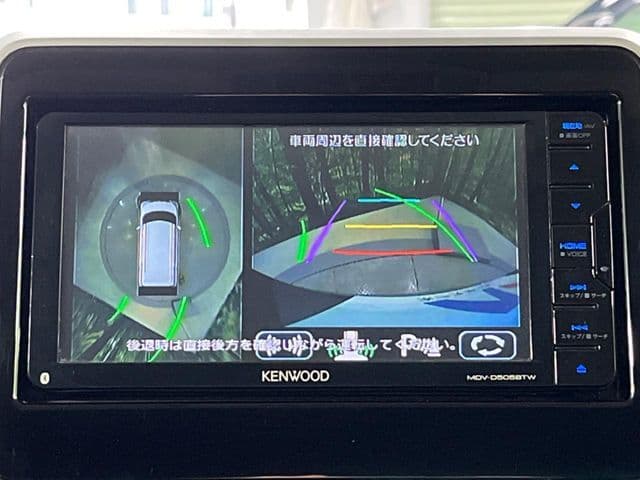 Car thumbnail 4