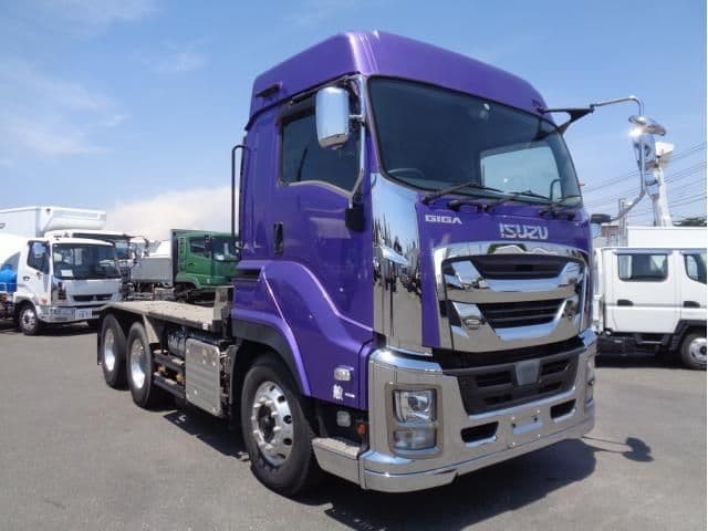 ISUZU