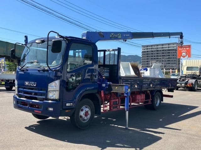 ISUZU