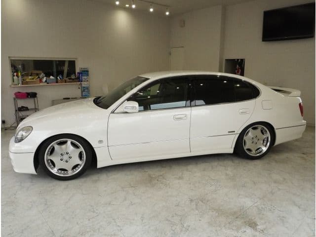 Car thumbnail 3