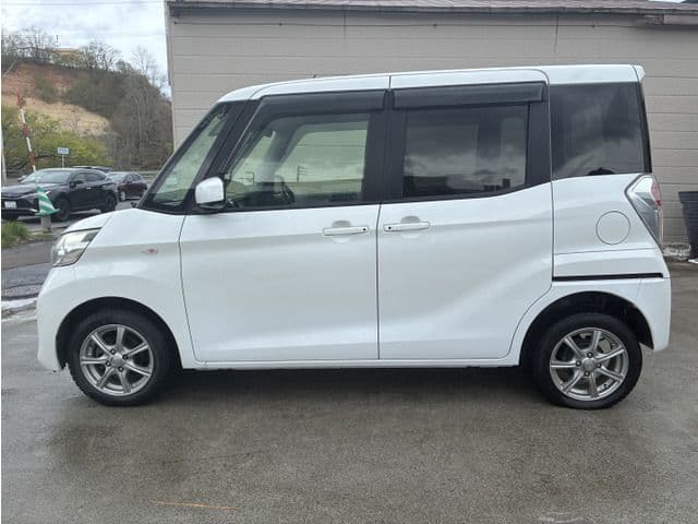 Car thumbnail 4