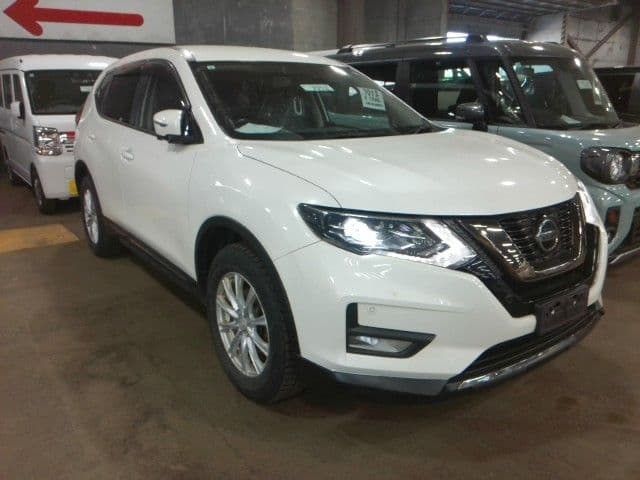 NISSAN