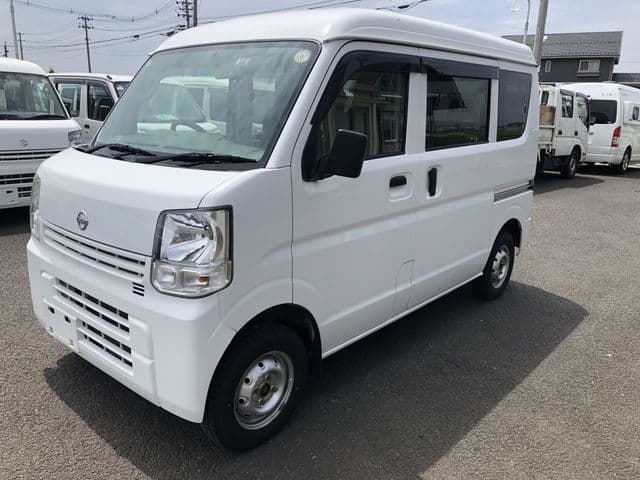 NISSAN