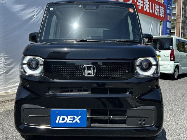 Car thumbnail 4