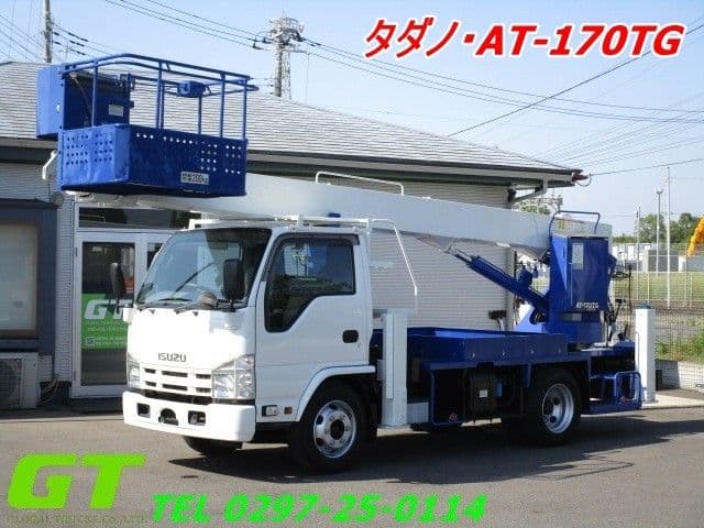 ISUZU