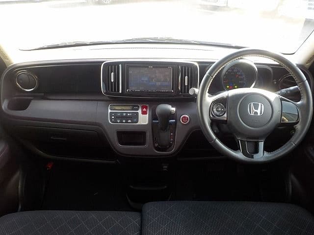 Car thumbnail 2