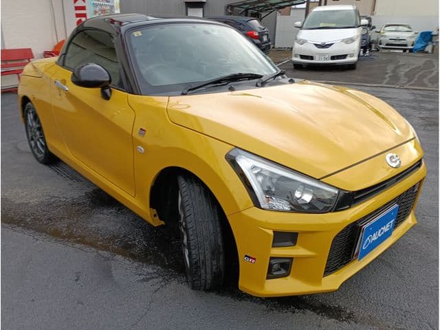 Car thumbnail 3
