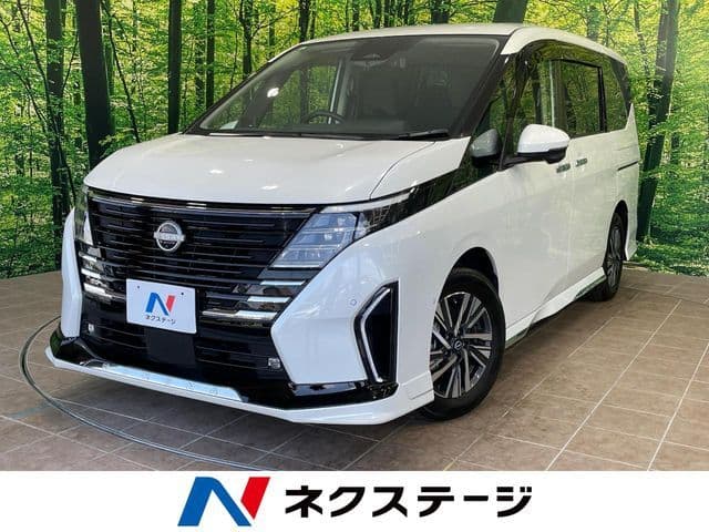 NISSAN
