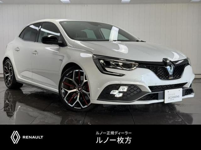 RENAULT