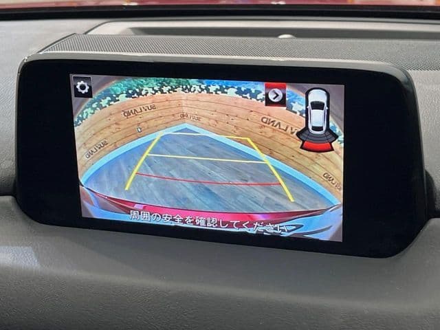 Car thumbnail 4