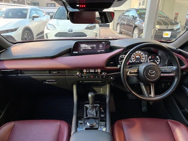 Car thumbnail 2