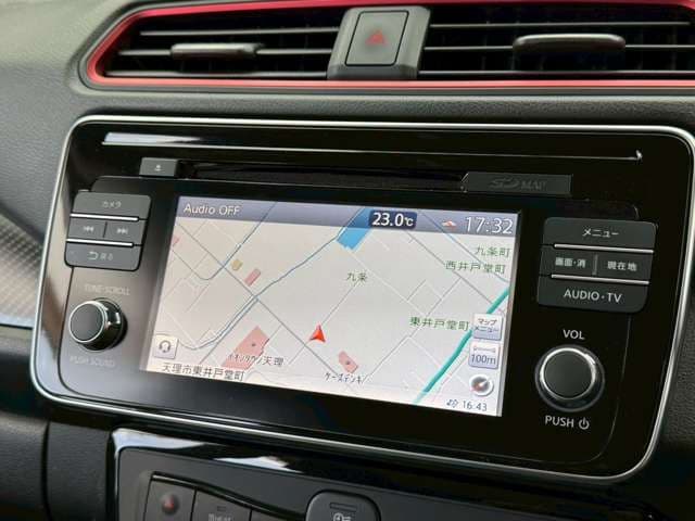 Car thumbnail 4