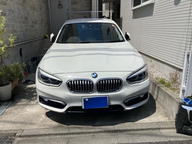 Car image 1