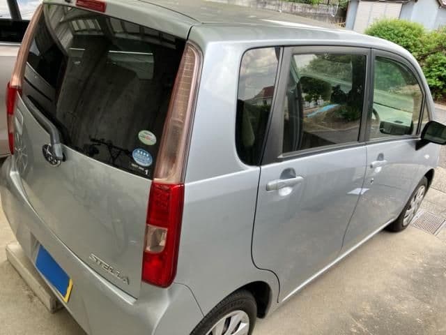 Car thumbnail 3