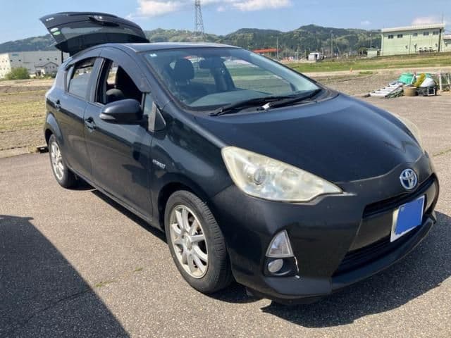 Car image 1