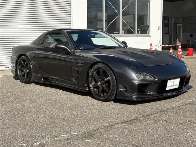 Car thumbnail 3