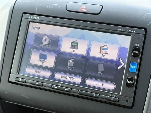 Car thumbnail 4