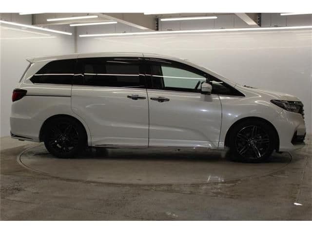Car thumbnail 4