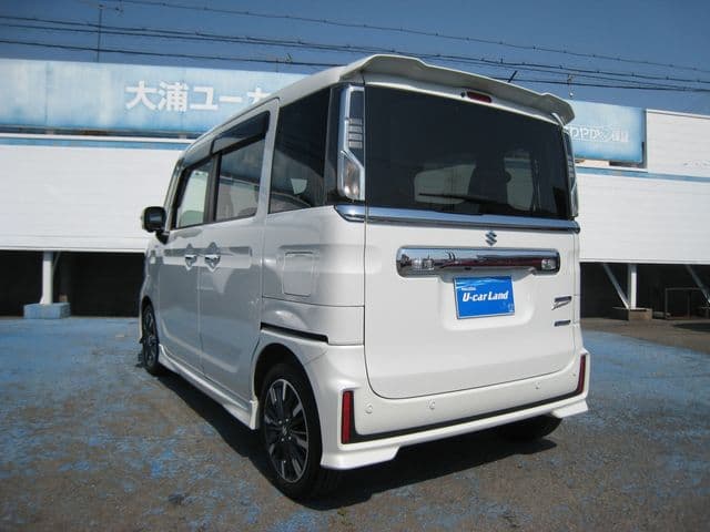 Car thumbnail 3