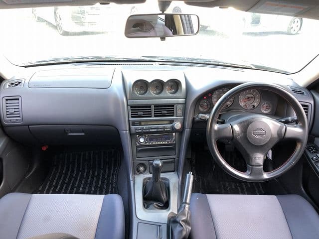Car thumbnail 3